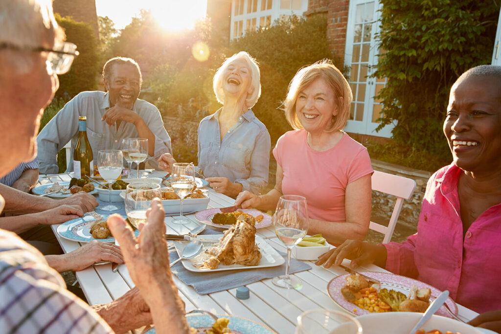 3 Ways to Make Mealtime a Highlight for Senior Living Residents