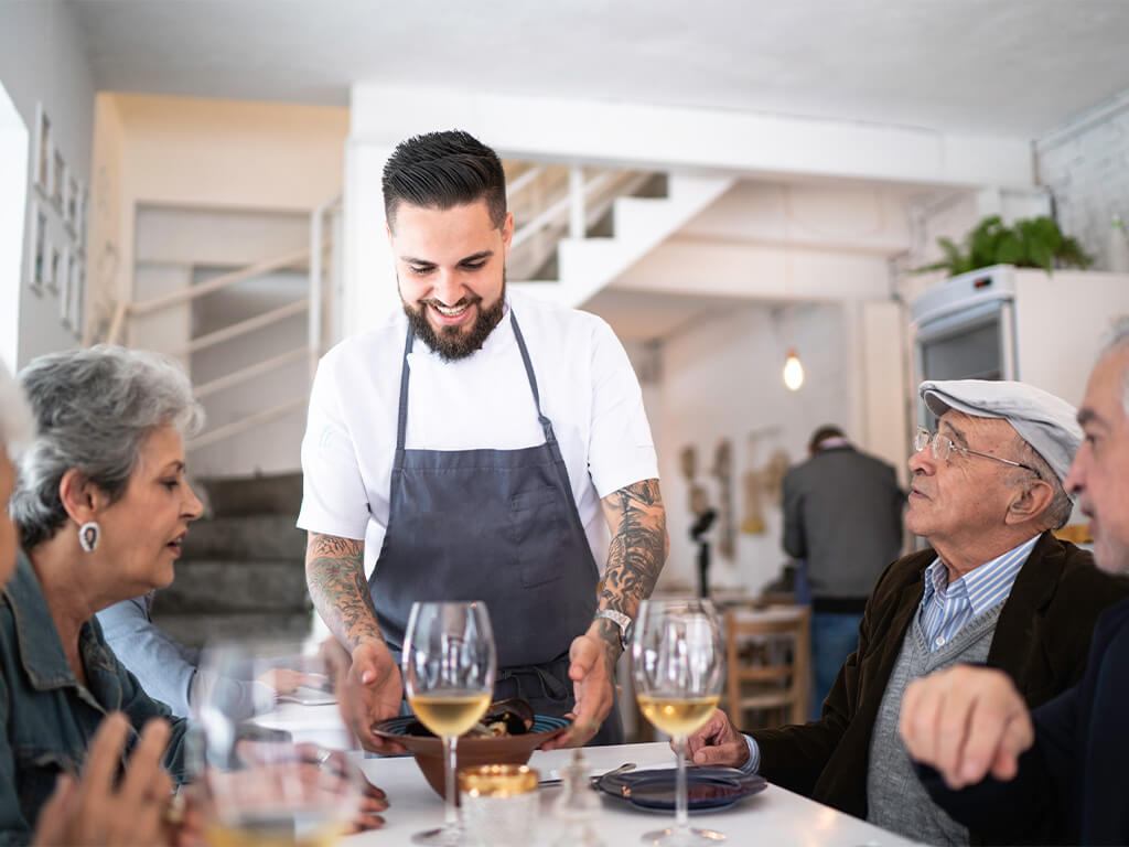 Creating Visitor-Friendly Senior Living Meals